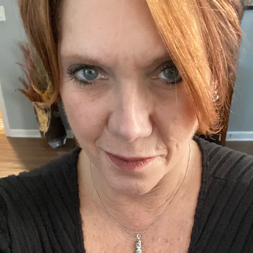 Meet your Posher, Stefani